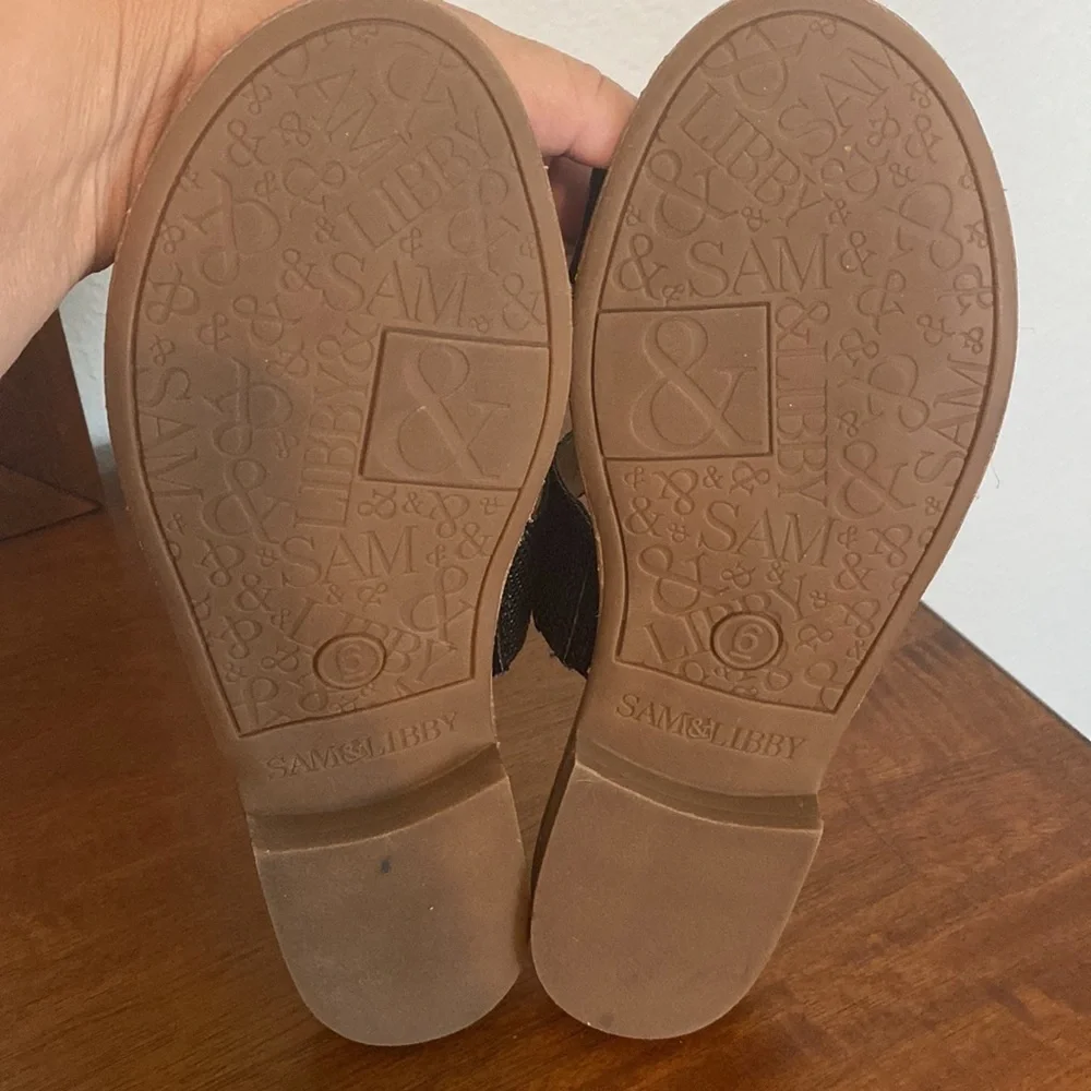 Sam & Libby Flat 2 straps Sliders size 6 Black